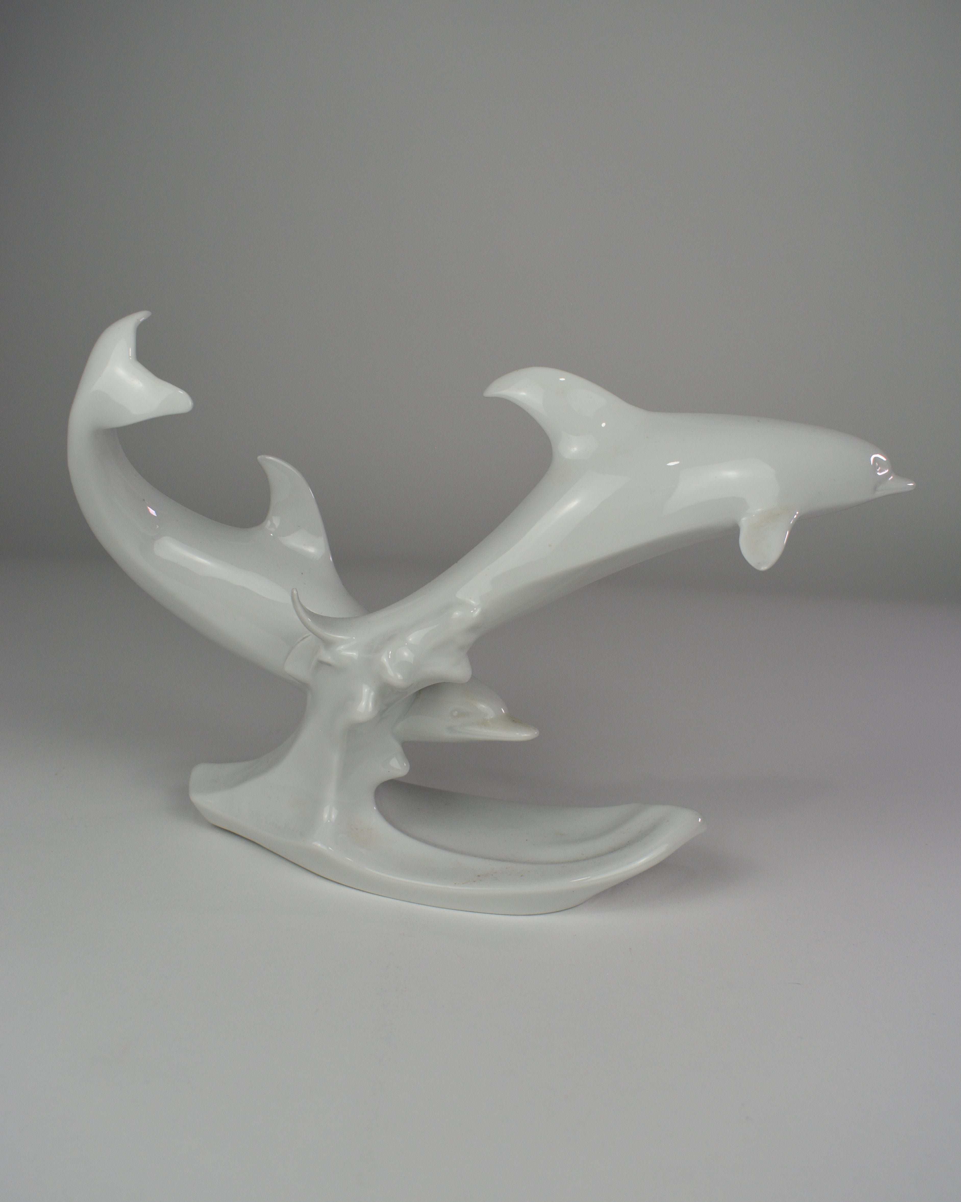 Dolphins Statue