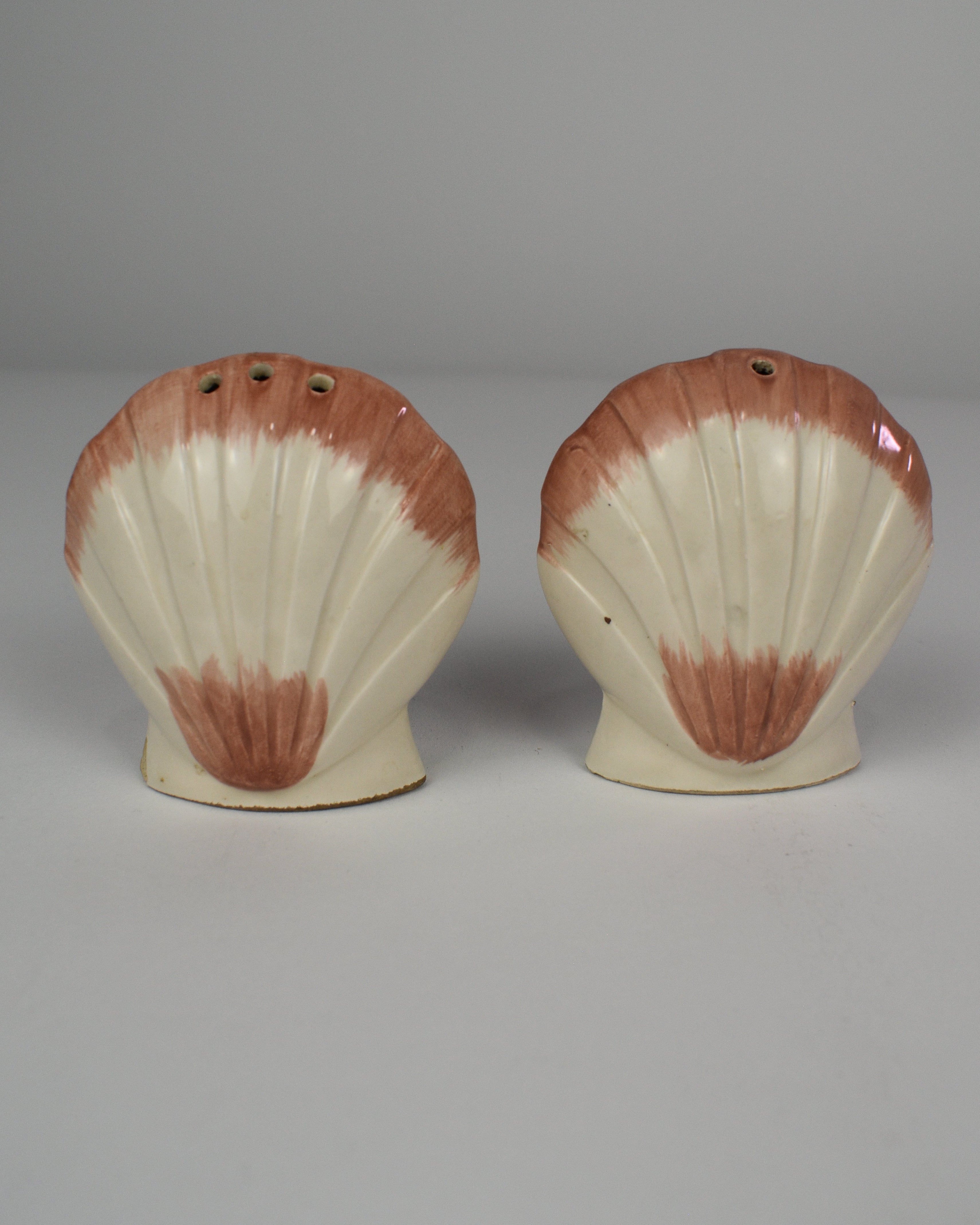 Shell Salt & Pepper Shaker Set