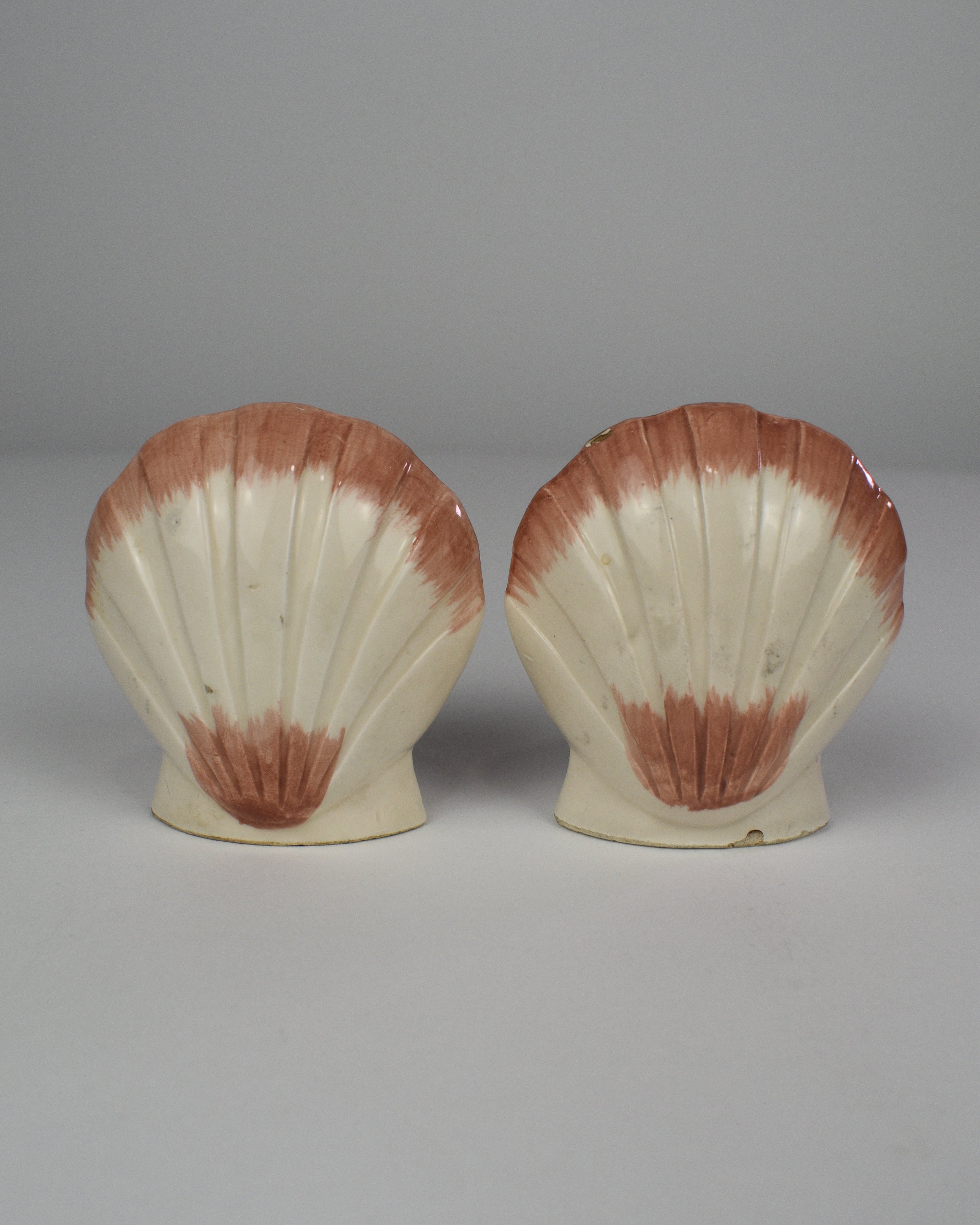 Shell Salt & Pepper Shaker Set