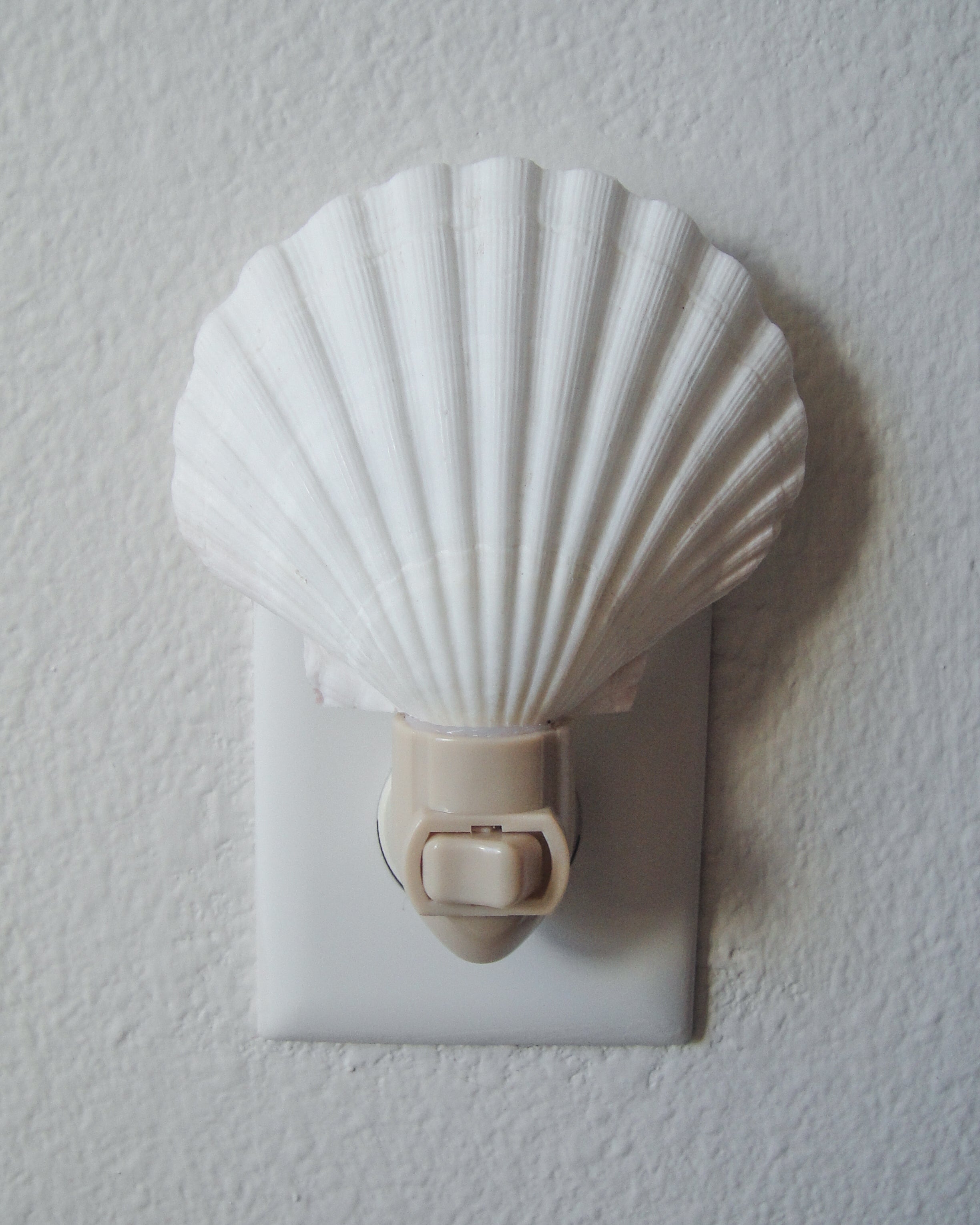 Irish Cup Night Light